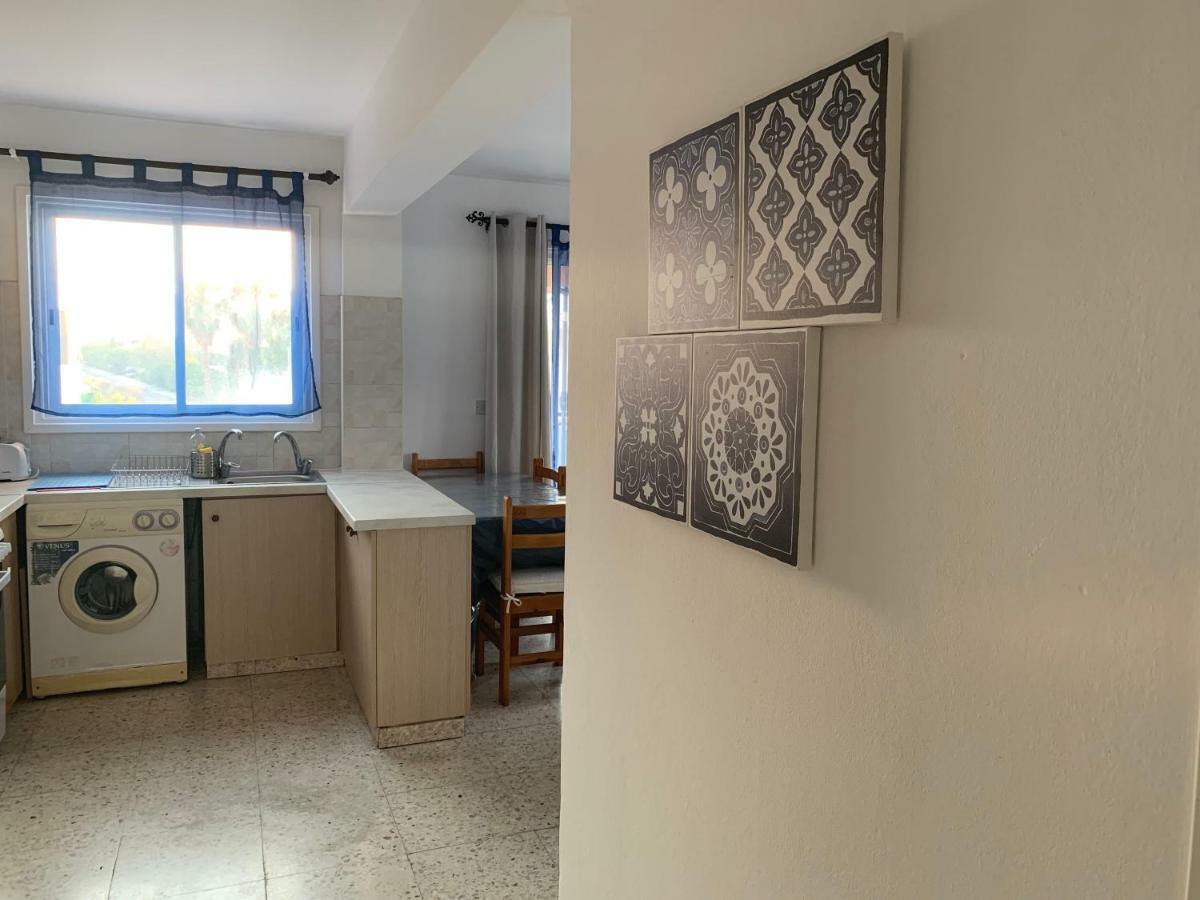 شقة Kouppa Latchi Polis المظهر الخارجي الصورة